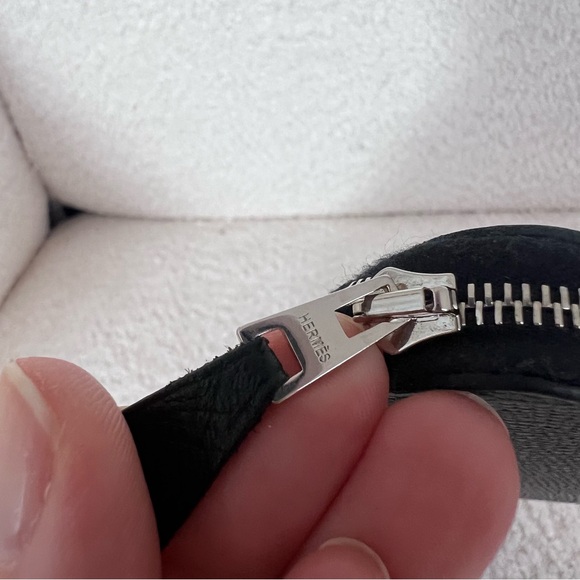 HERMÈS Rare Black Epsom Leather Vision II Zip Agenda Wallet $1900 - Picture 7 of 7